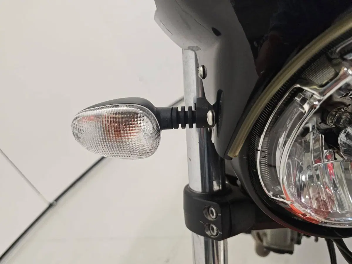 Ducati Scrambler 400 Sixty 2 (2016 - 21) (11)