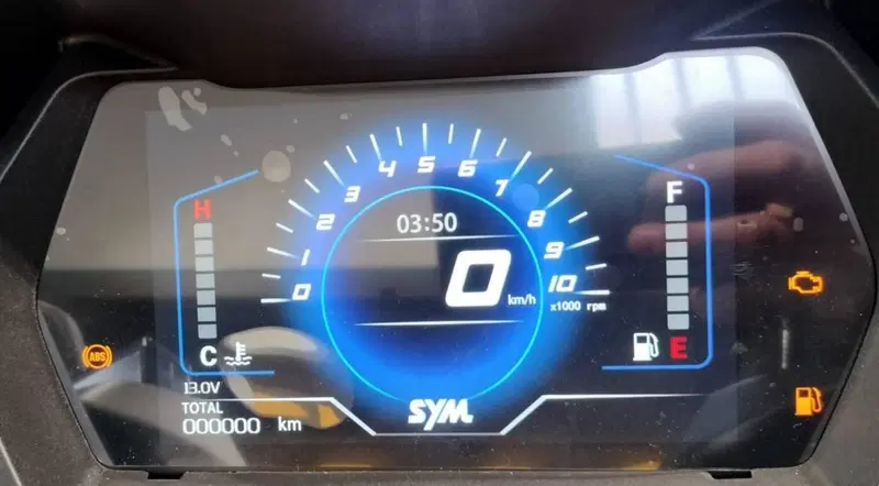 Sym Joymax 300 Z (2025 - 26) (6)