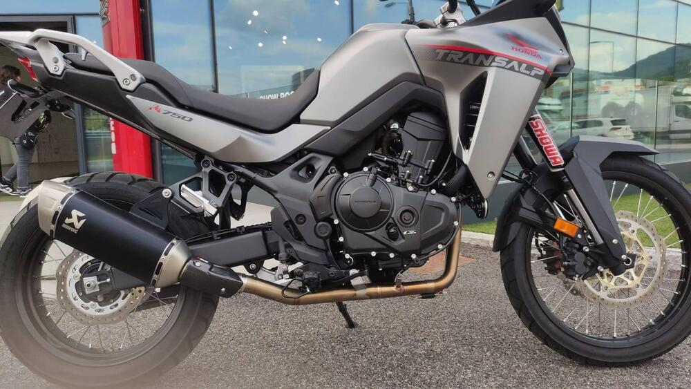 Honda Transalp XL750 (2023 - 24) (2)