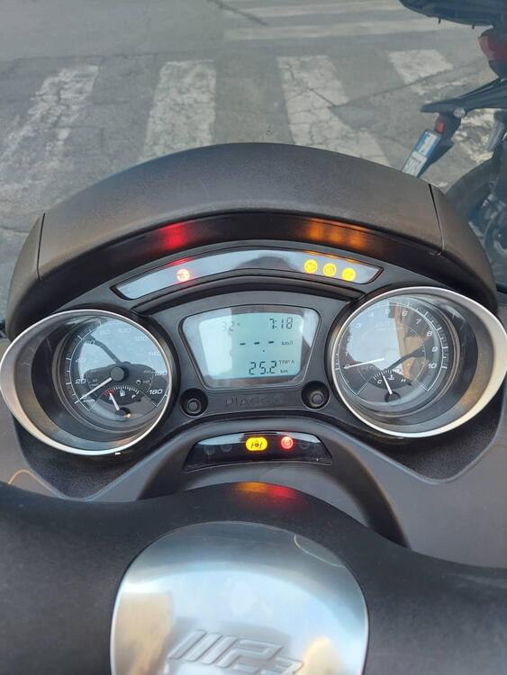 Piaggio Mp3 300 Hpe (2019 - 20) (3)