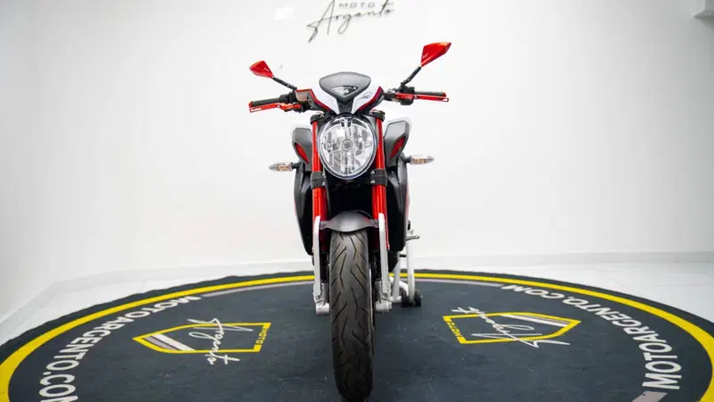 MV Agusta Brutale 800 RR (2015 - 16) (9)