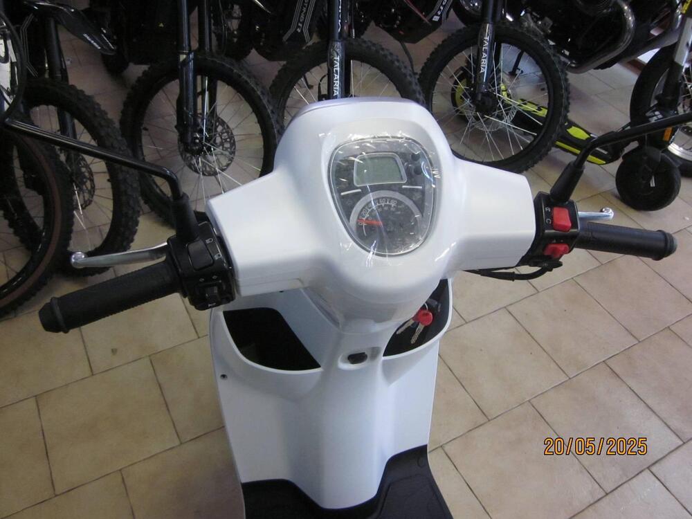 Kymco Filly 50 (2024 - 25) (4)