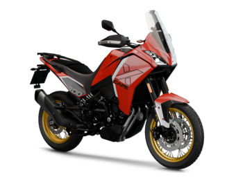Moto Morini X-Cape 700 Gold Edition: cerchi oro e dotazioni premium