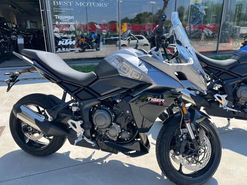 Triumph Tiger Sport 800 (2025 - 26) (3)
