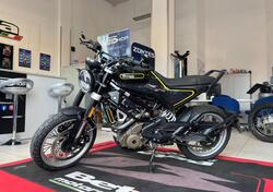 Husqvarna Svartpilen 401 (2020) usata