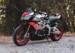 Aprilia Tuono V4 Factory (2017 - 18) usata