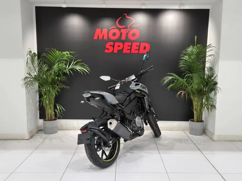 CFMOTO 300NK (2021 - 26) (7)