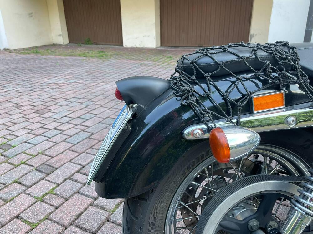 Harley-Davidson 883 Low (2006 - 07) - XL 883L (4)