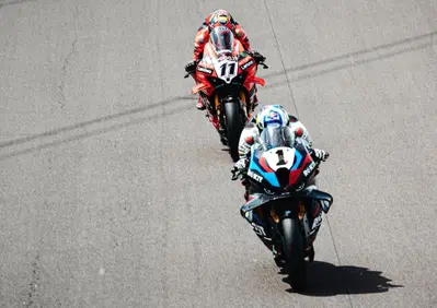 DopoGP SBK Repubblica Ceca: Toprak Razgatlioglu e Nicolò Bulega fanno un altro sport? Intanto Pirelli lascia! [VIDEO]
