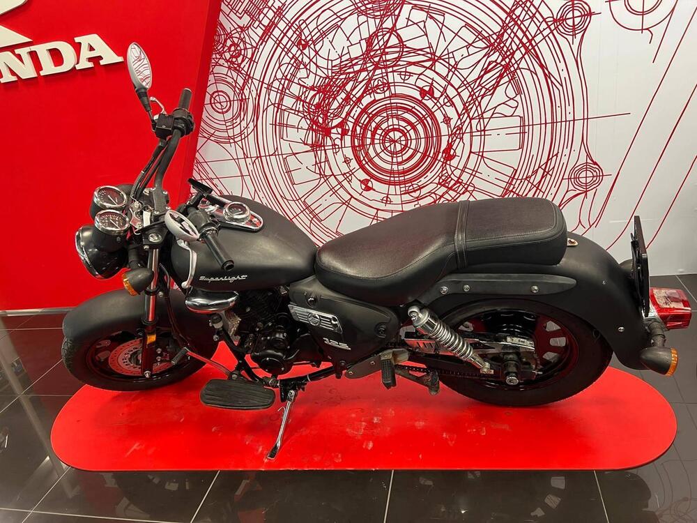 Keeway Motor Superlight 125 (2021 - 25) (4)