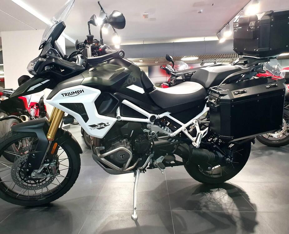 Triumph Tiger 1200 Rally Pro (2022 - 23) (3)