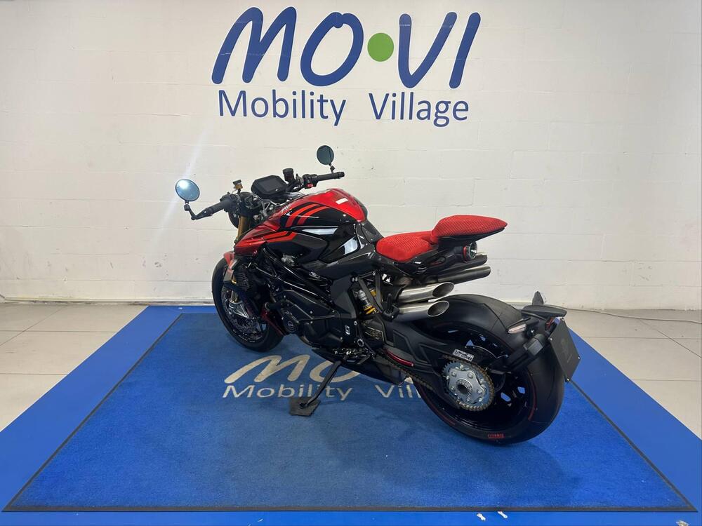 MV Agusta Rush 1000 (2023 - 25) (4)