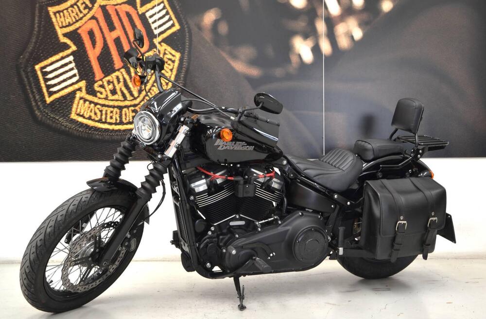 Harley-Davidson 107 Street Bob (2018 - 20) - FXBB (2)