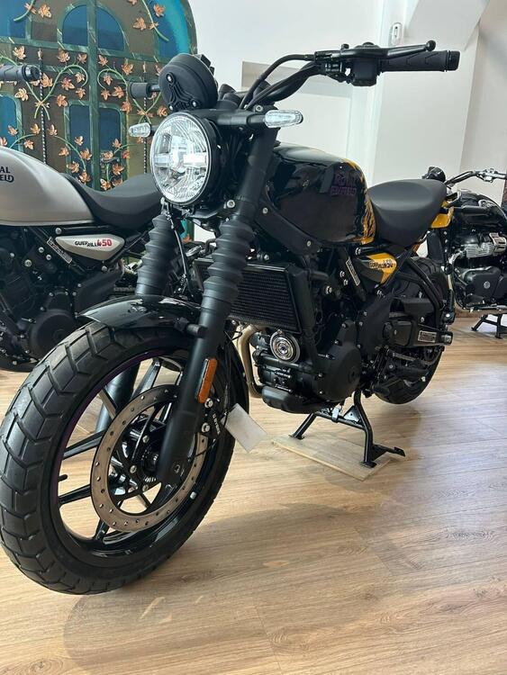 Royal Enfield Guerrilla 450 (2024 - 25)