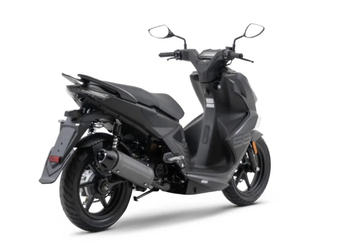Kymco Super 8 50 R (2022 - 26) (2)