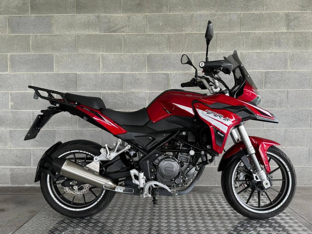 Benelli TRK 251 (2022 - 25) (2)