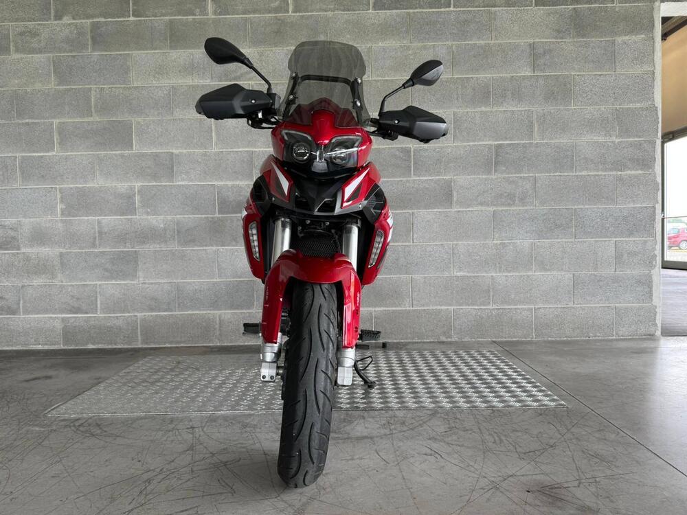 Benelli TRK 251 (2022 - 25) (4)