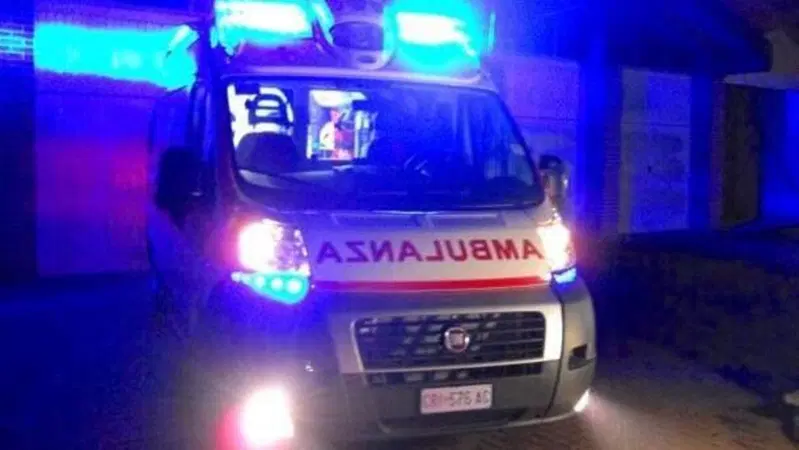 Tragico incidente a Milano: 20enne muore dopo aver incrociato la polizia. Era amico di Ramy