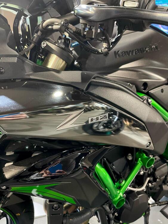 Kawasaki Z H2 SE (2021 - 24) (5)