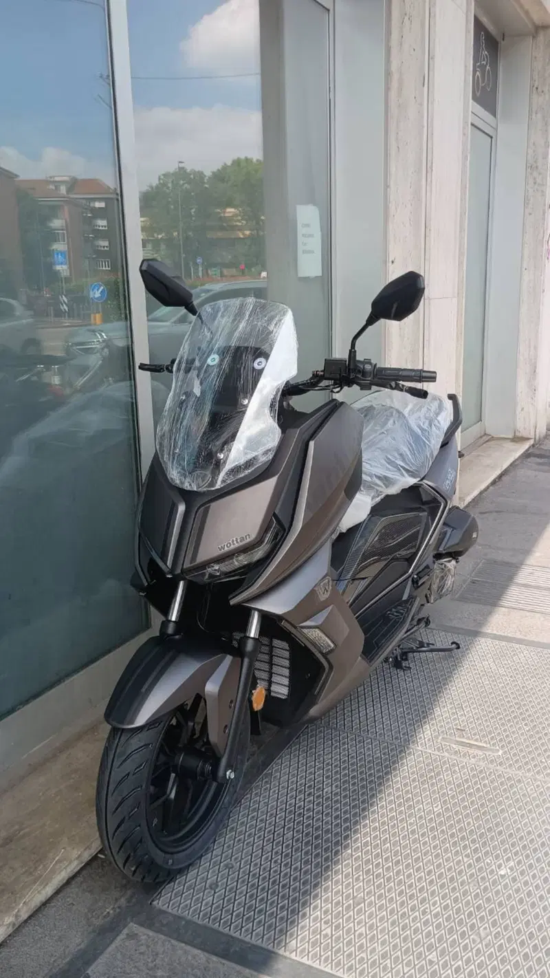 Wottan Motor GT2 125 (2025 - 26) (2)