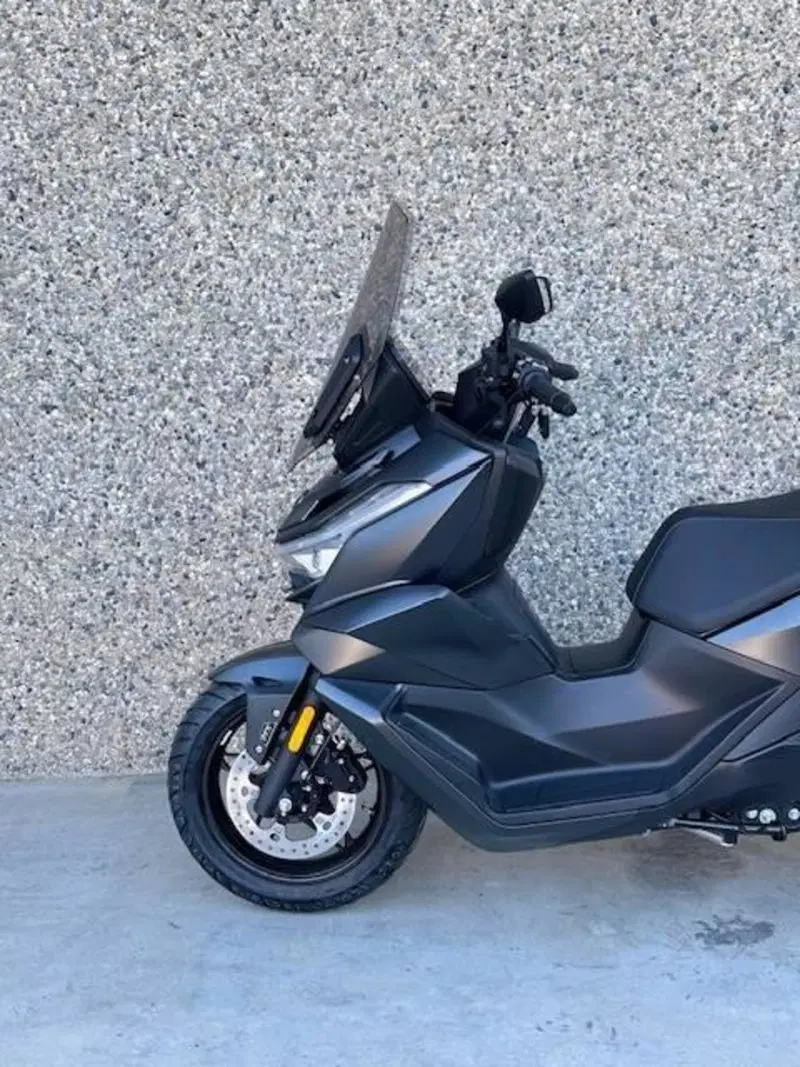 Voge Sfida SR3 (2024 - 26) (3)