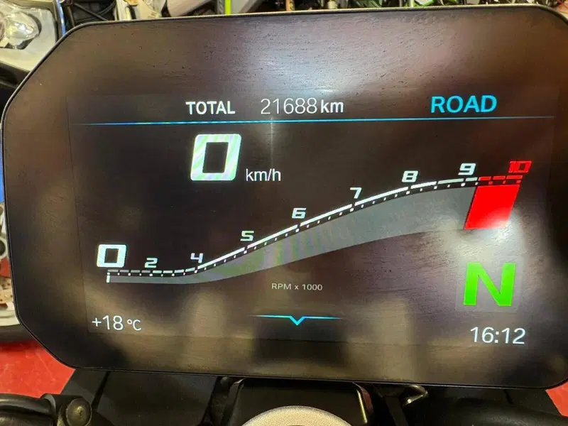 Bmw F 900 R (2017 - 20) (3)