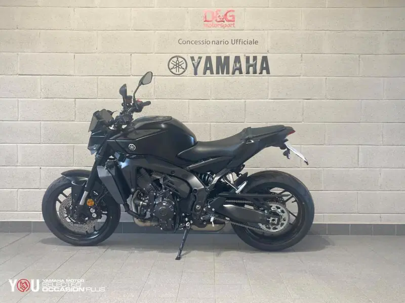Yamaha MT-09 Y-AMT (2024 - 26) (4)