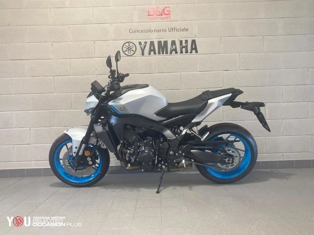Yamaha MT-09 (2024 - 26) (4)
