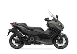 Yamaha T-Max 560 (2025) usata