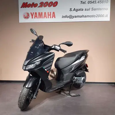 Aprilia SXR 50 (2021 - 26) usata