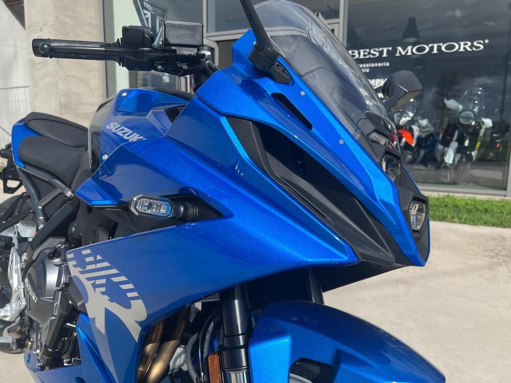 Suzuki GSX-8R (2024 - 25) (5)