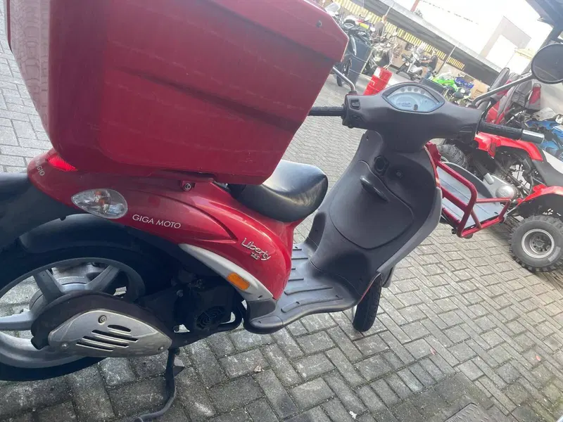 Piaggio Liberty 125 3V Full Optional (2013 - 15) (3)
