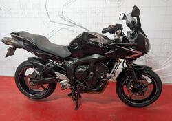 Yamaha FZ6 Fazer S2 (2006 - 11) usata