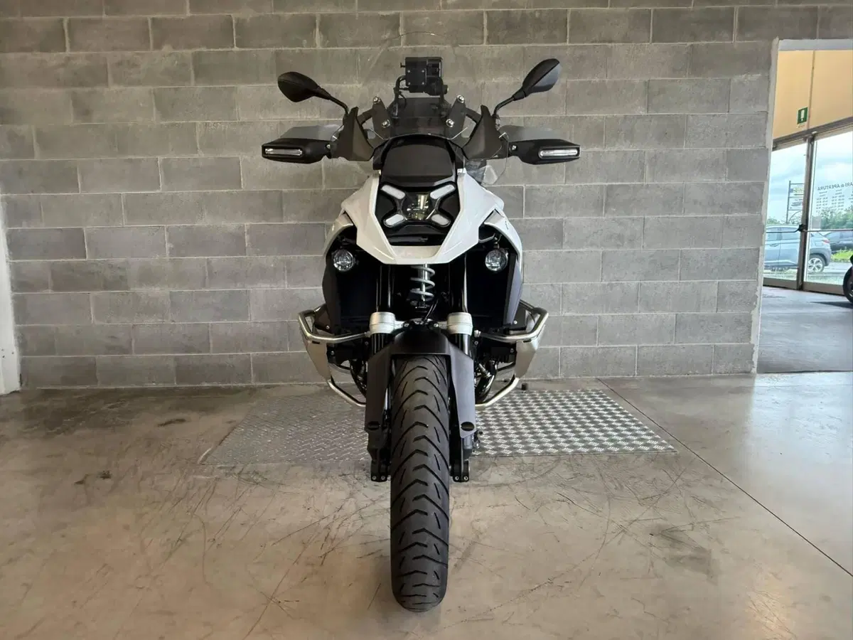 Bmw R 1300 GS (2023 - 26) (5)