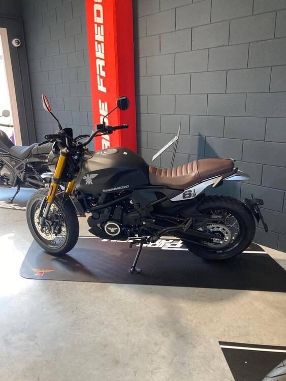 Moto Morini SEIEMMEZZO SCR (2022 - 25) (2)