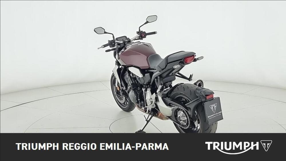 Honda CB 1000 R (2021 - 25) (3)