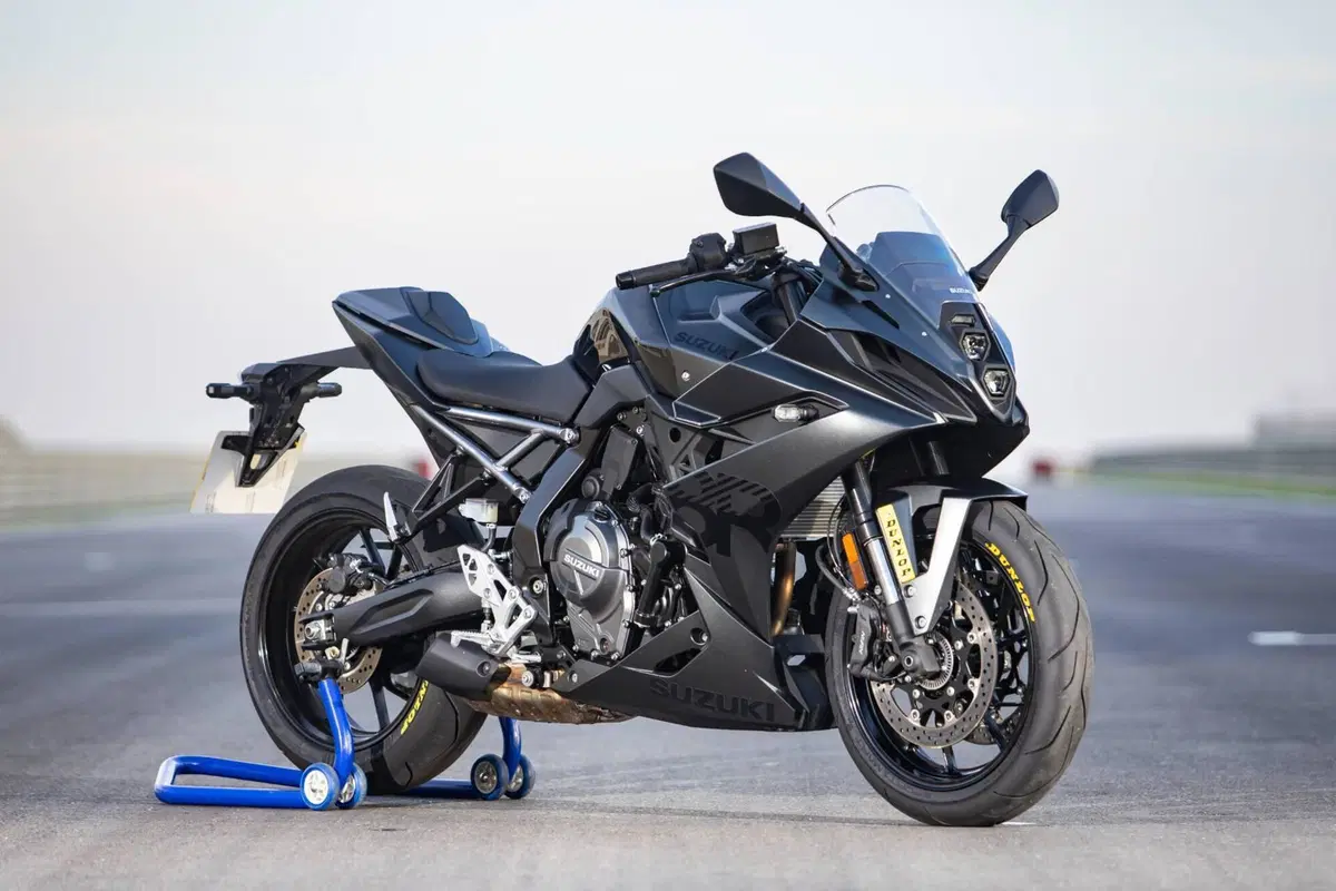 Suzuki GSX-8R (2024 - 26)