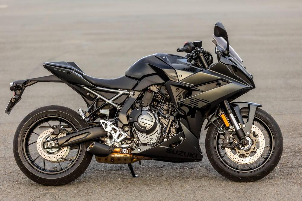 Suzuki GSX-8R (2024 - 25) (2)
