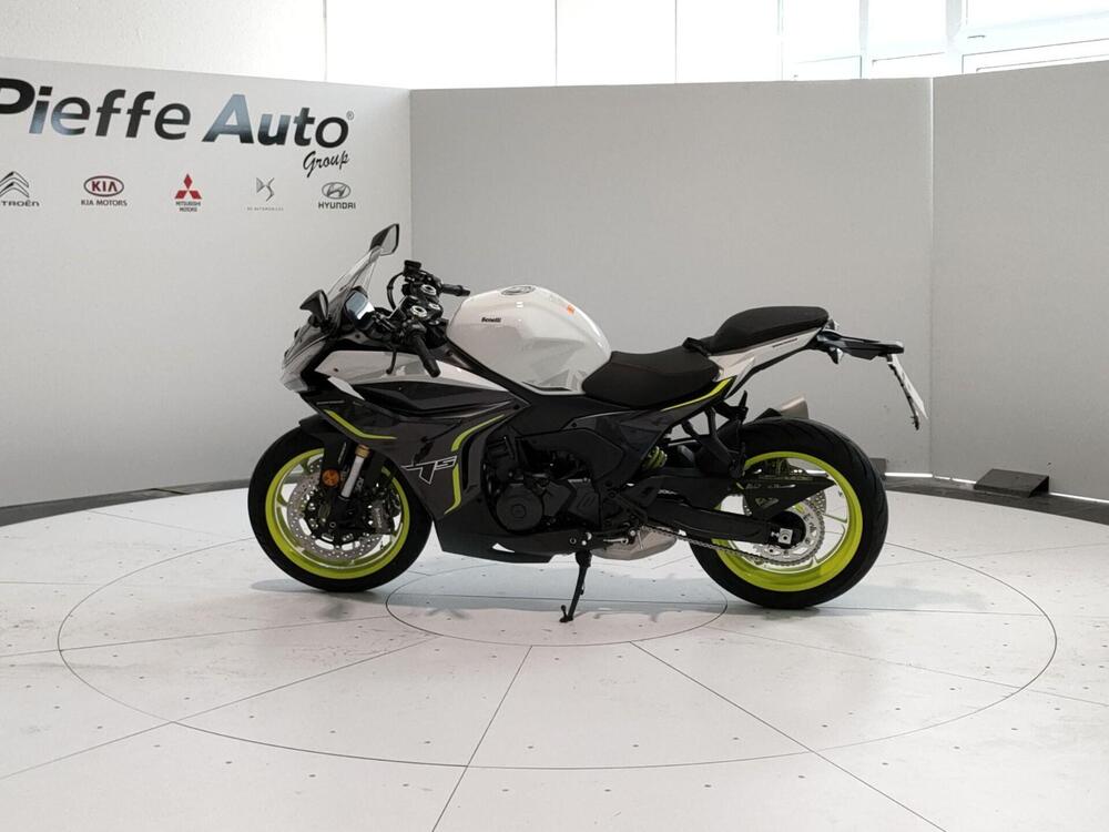 Benelli Tornado 550 (2025) (2)