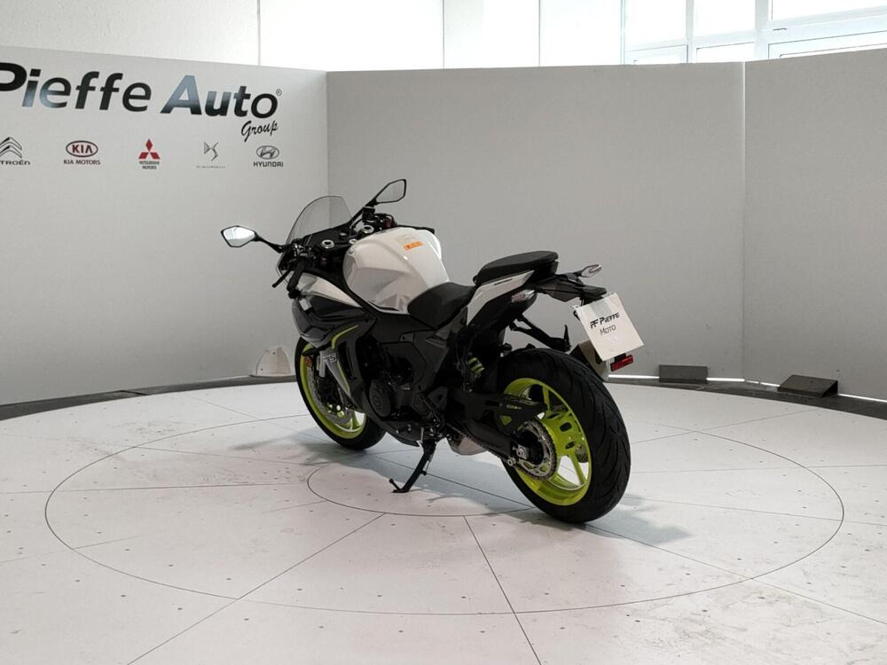 Benelli Tornado 550 (2025) (3)