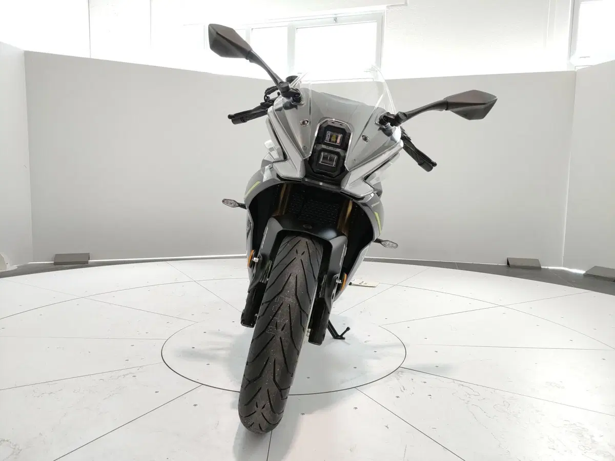 Benelli Tornado 550 (2025 - 26) (7)