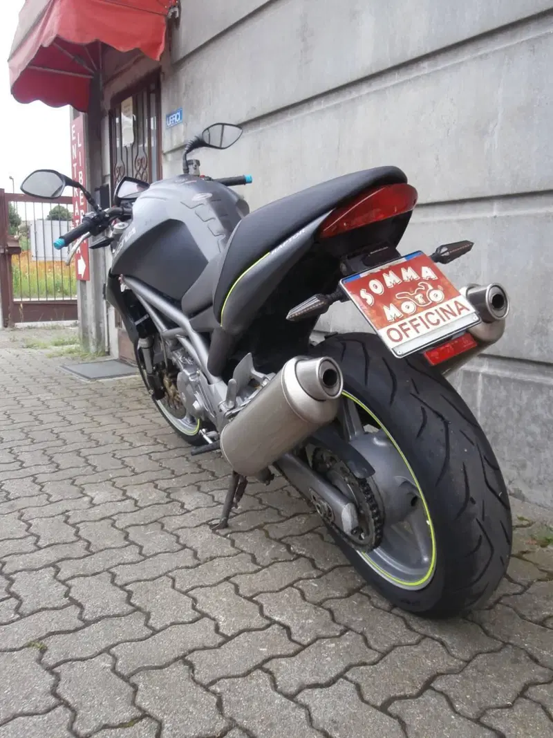 Cagiva Raptor 650 (2005 - 07) (6)