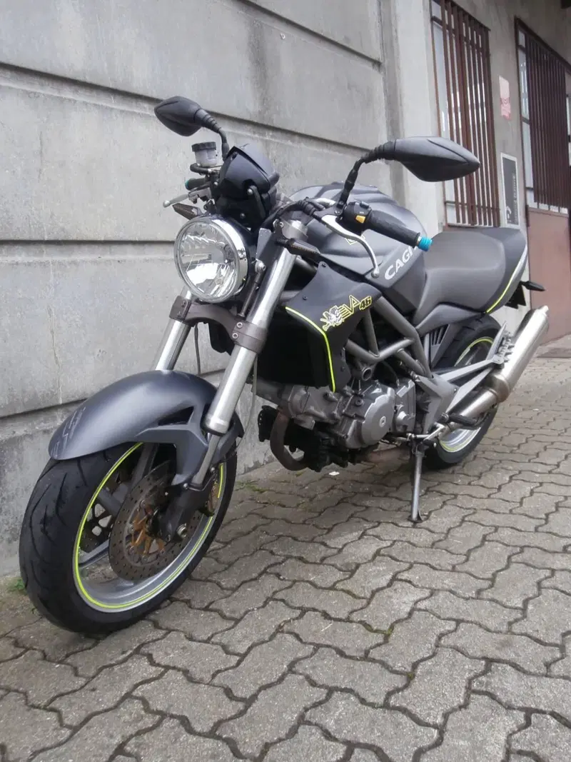 Cagiva Raptor 650 (2005 - 07) (4)