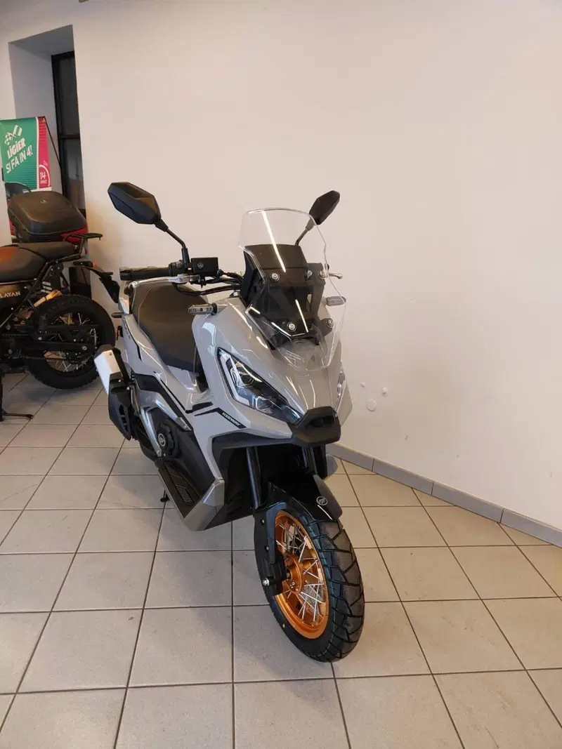 Keeway Motor XDV 125 EVO PRO (2025 - 26) (4)