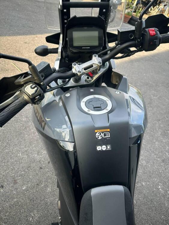 Suzuki V-Strom 1050 (2020 - 21) (3)