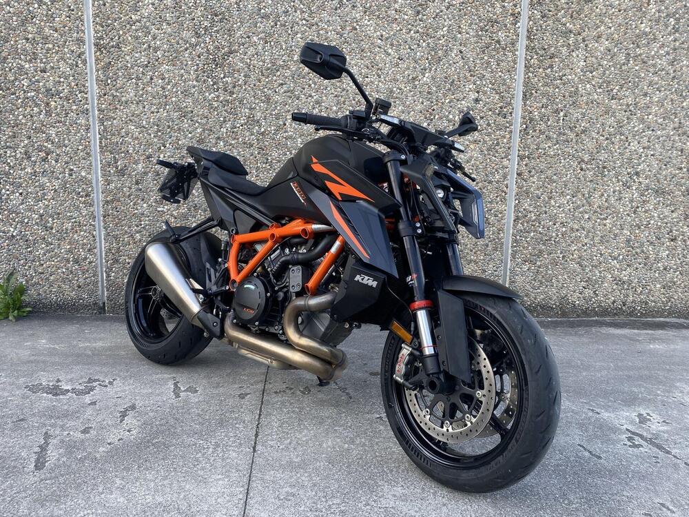 KTM 1390 Super Duke R (2024 - 25) (4)