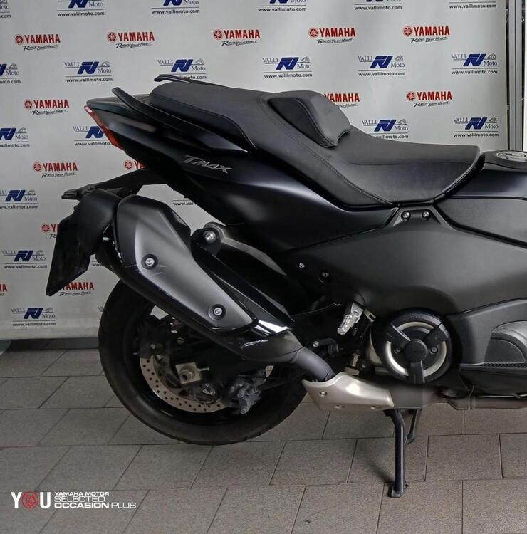 Yamaha T-Max 560 (2022 - 24) (5)