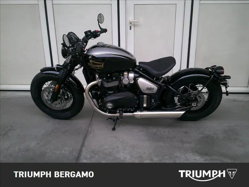 Triumph Bonneville Bobber 1200 Icon Edition (2025 - 26) (4)