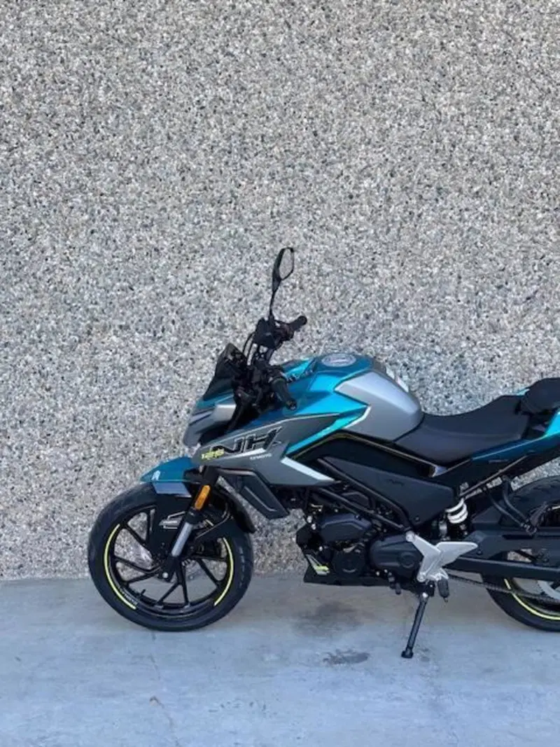 CFMOTO 125NK (2025 - 26) (8)