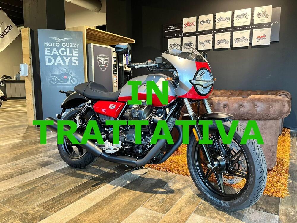 Moto Guzzi V7 Stone Corsa (2023 - 25)